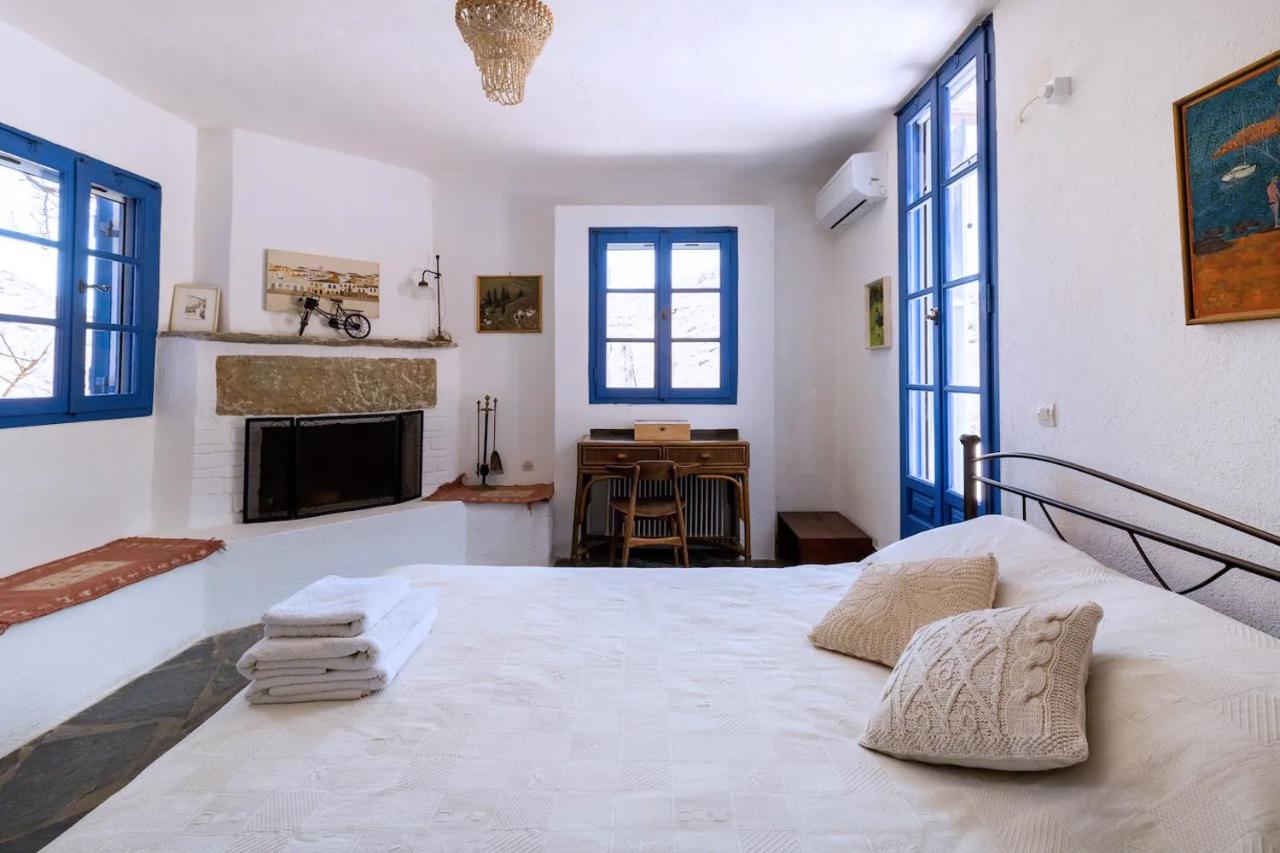 Traditional Village House On Kea Milopotamos  Экстерьер фото